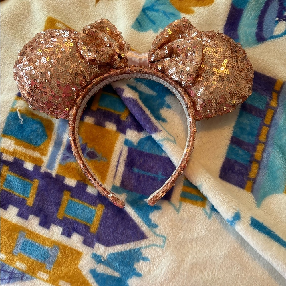 Disney Parks Minnie Mouse Rose Gold Sequin Ears